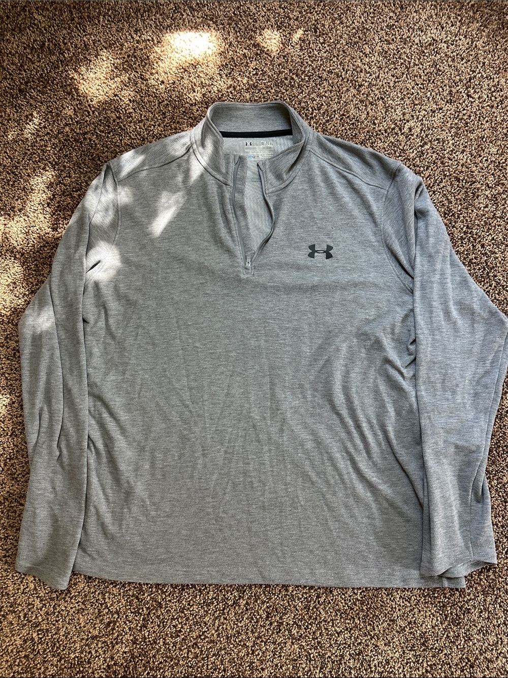Under Armour Light Gray Men's 1/4 Zip Performance Pullover
